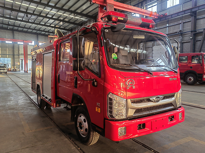福田水罐消防车